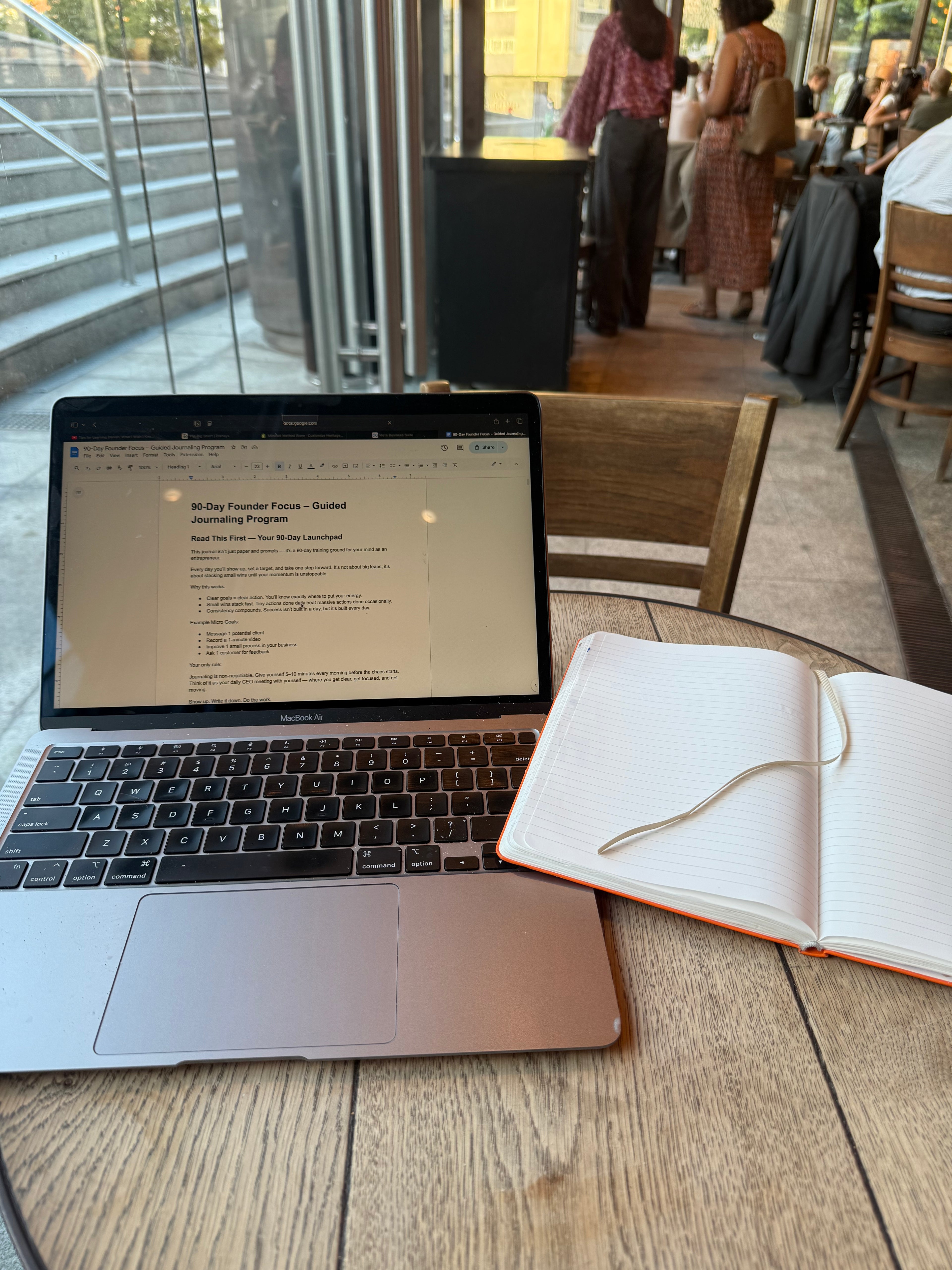 Founder Focus – Guided Journaling Program for Entrepreneur